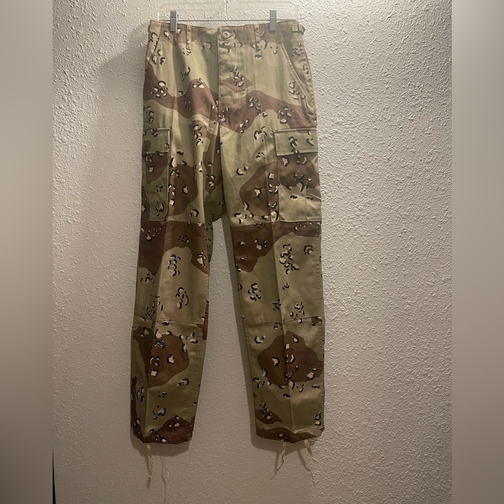 Propper Cargo Pants Desert Camo Button Fly Tactical Pants. NWT!!